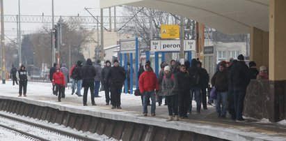 Kolejarze chcą zamrozić pasażerów