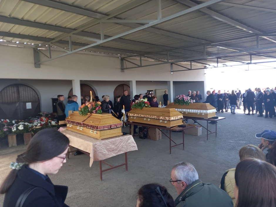 Sahrana porodice Glišović