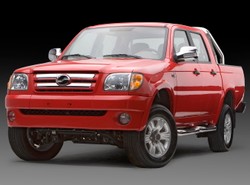 Chińsko-polski pickup w sklepach