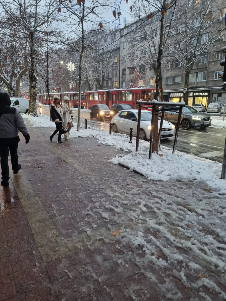 Maja Mandžuka o seriji "Vrata do vrata"