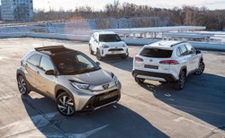Toyota Aygo X daje popis w Polsce. W ciemno ustawiła się kolejka