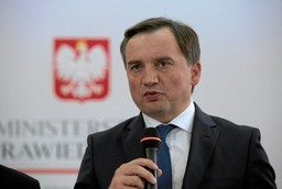 Ziobro: Działania I prezes Sądu Najwyższego w sprawie ID sprzeczne z prawem. Jest komentarz rzecznika SN