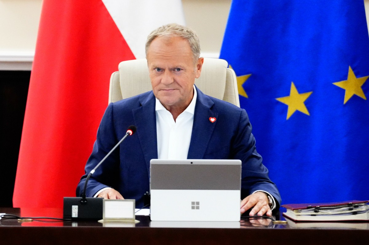 "Było sobie życie" jako lekcja zdrowia. Tusk krytykuje opór wobec nowego przedmiotu