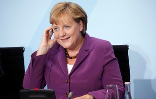 Wizyta Merkel w Atenach to tylko gest