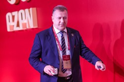 Prezes PZPN odpowiada na oskarżenia. "Naprawdę ktoś myśli, że w pracy jestem pijany?"