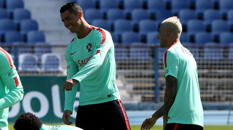 Ronaldo a belgák ellen is iylen vidám lesz? /Fotó: AFP