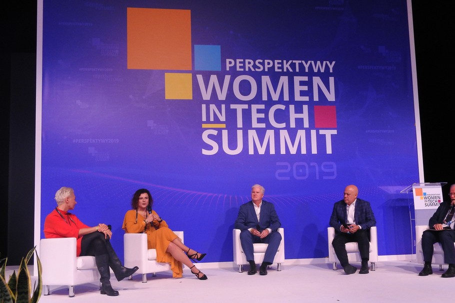 Jowita Michalska, Justyna Adamczewska, Victor Canseco, Martin Mellor, prof. Sławomir Wiak podczas Perspektywy Women in Tech Summit