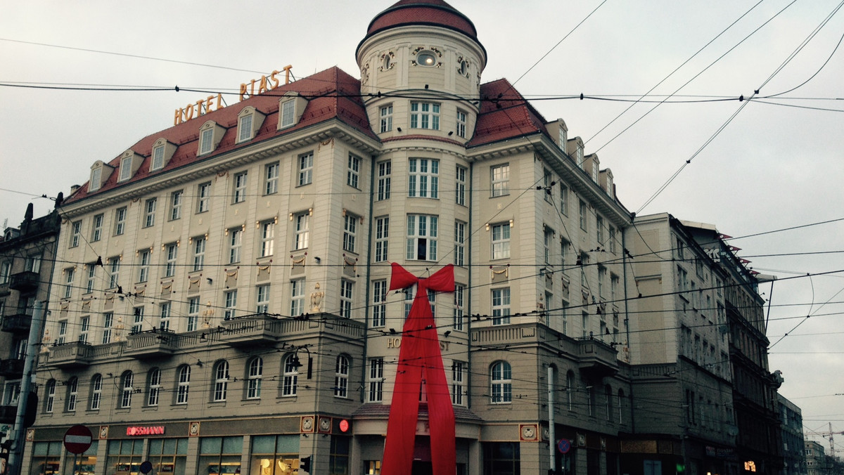 Hotel Piast przeszedł gruntowny remont i dziś wygląda jak za swoich najlepszych lat