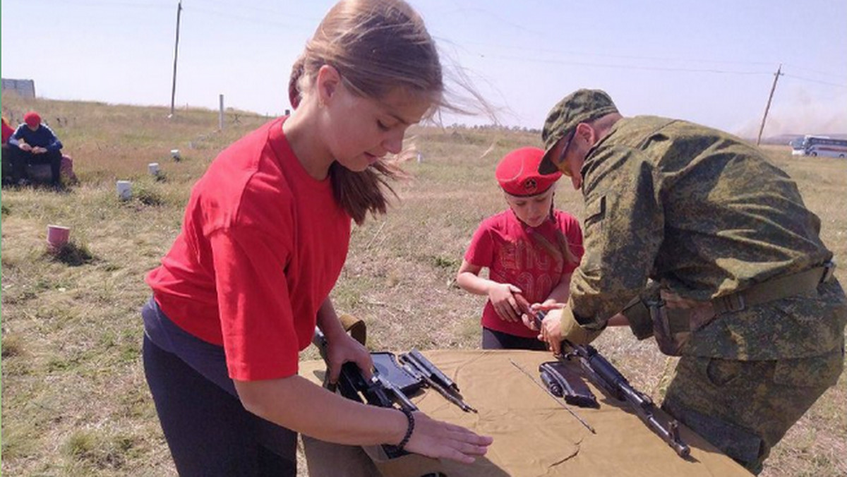 Rosyjski obóz dla dzieci koło Mariupola. "Uczą strzelać i nienawidzić Ukrainy"