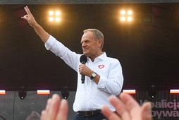 Donald Tusk na Marszu Miliona Serc