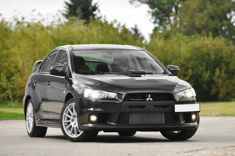 Mitsubishi lancer evolution