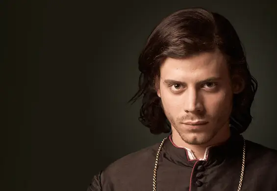 François Arnaud zagra Christiana Greya?