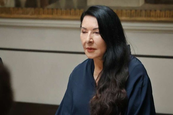 "Sresti Marinu Abramović uživo znači osetiti neverovatnu harizmu": Susret sa slavnom umetnicom u Veneciji na istorijskom otvaranju u Gallerie dell'Accademia (FOTO, VIDEO)