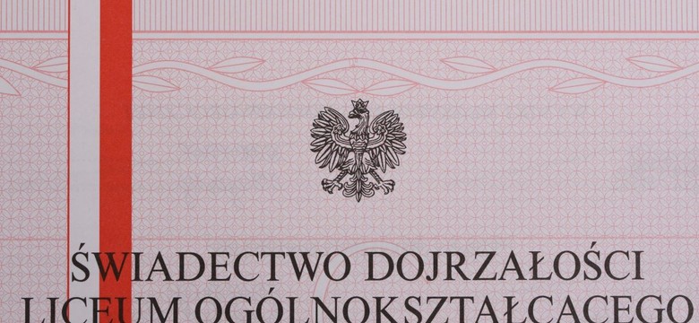 Ostatni dzwonek na czerwony pasek? Sprawdź, co zrobić!