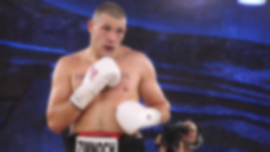 Underground Boxing Show VII: Krzysztof Zimnoch lżejszy od Gbengi Oluokuna, obyło się bez zdejmowania bielizny