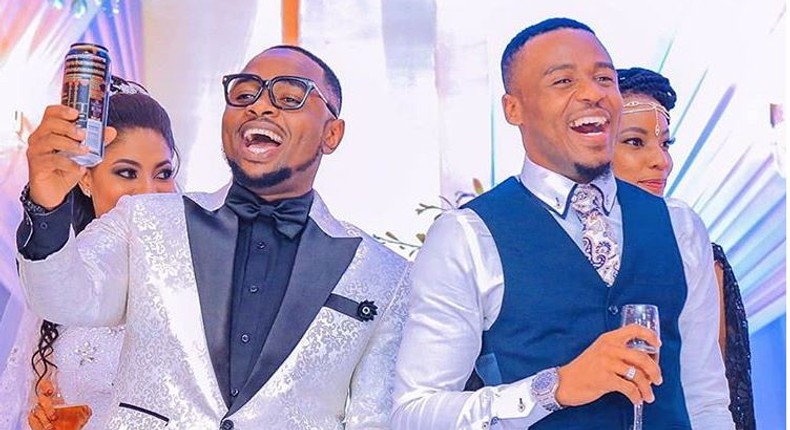 Ommy Dimpoz with Alikiba. Ommy Dimpoz hospitalized again