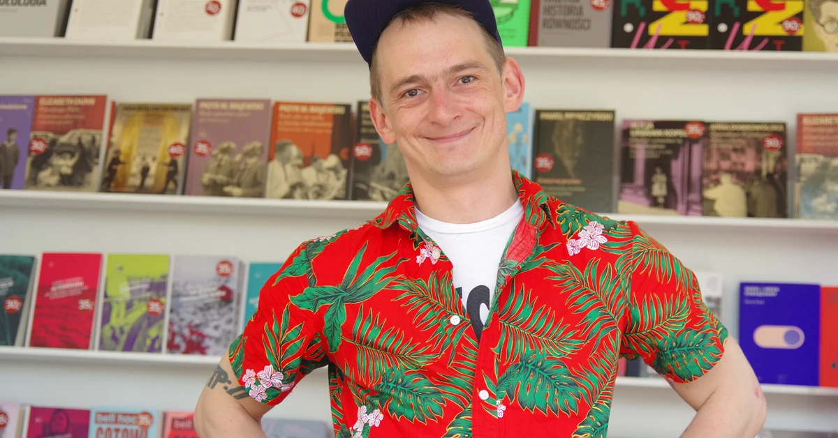 Jaś Kapela ze stypendium na musical o zakazie aborcji. Prawica gotuje się ze złości