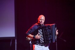 'Na Śląsku dzieci najpierw dostawały smoczek, a potem akordeon', czyli co to jest 'cyja'?