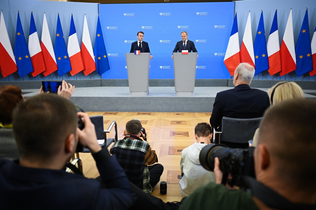 Donald Tusk, Emmanuel Macron