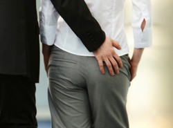 "Hej blondyna, chcesz mieć syna?"