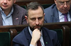 Gorąca wymiana zdań w Sejmie. Kosiniak-Kamysz do Morawieckiego: Działacie na korzyść wrogów