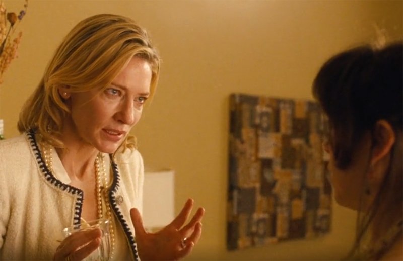 Stopklatka z filmu „Blue Jasmine”