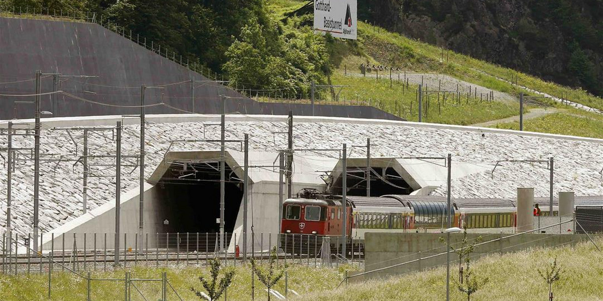 Otwarto najdłuższy tunel świata