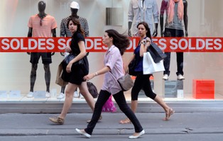 Black Friday to wielka ściema. Różnica cen to w porywach 3,5 proc.