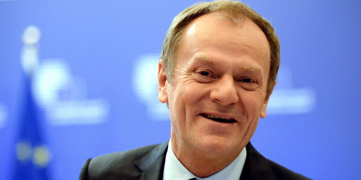 Donald Tusk czyta Fakt? Oto dowód!