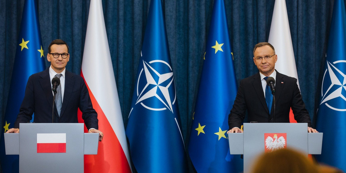 Premier Mateusz Morawiecki i prezydent Andrzej Duda wydali wspólne oświadczenie w sprawie paktu migracyjnego.