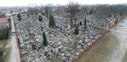 Mieszkańcy Stalowej Woli: Opłaty cmentarne to wyzysk