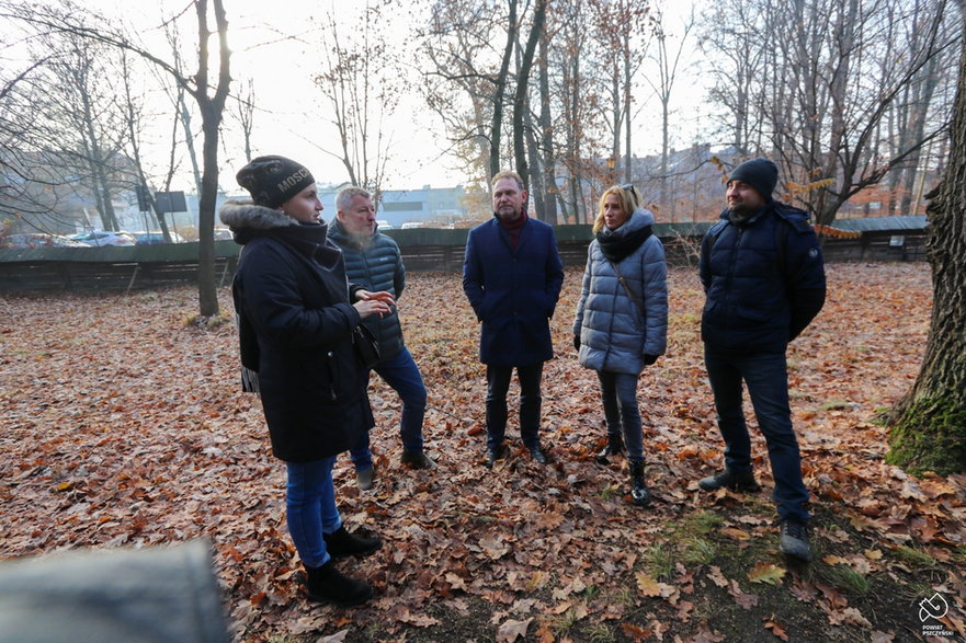 Nowy dach na spichlerzu w pszczyńskim skansenie  - 30.11.2022 - autor: powiat