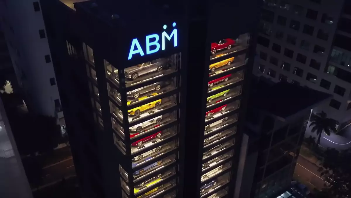 Największy "automat" z egzotycznymi autami jest w Singapurze
