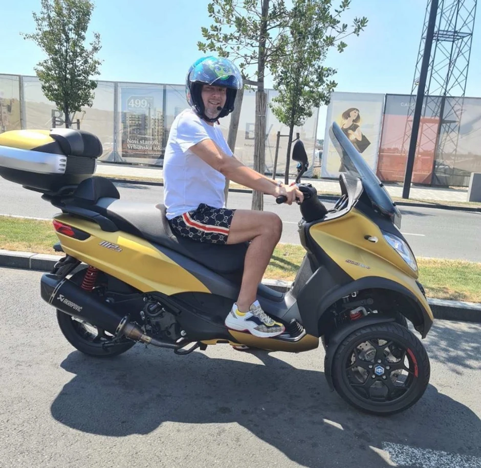 ... "Guči" šorcić