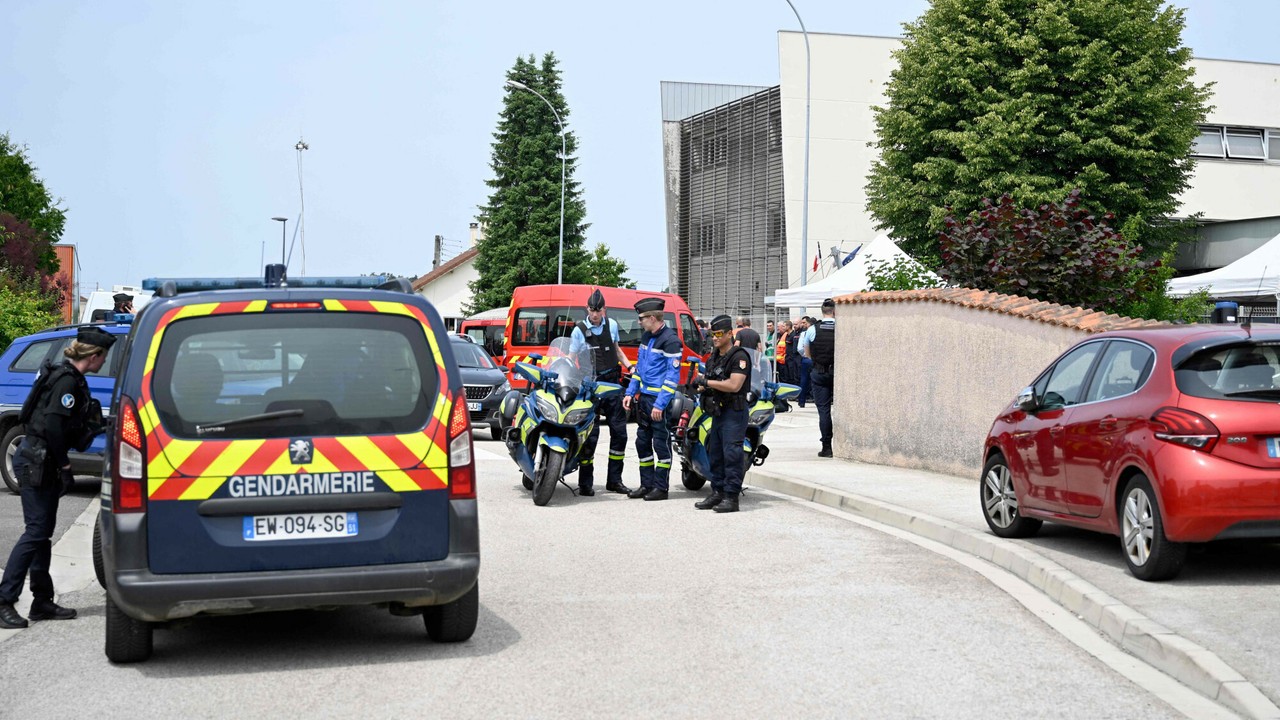 Nowe informacje o 14-latku, który zabił nauczycielkę we Francji. "Nie przejawiał żalu"