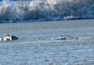 Brod sa djubrivom potonuo u Dunavu u Rumuniji