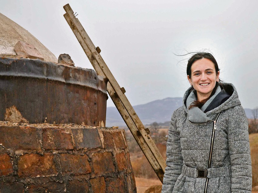 Proizvodnja ćumura je težak posao: Milica Simović