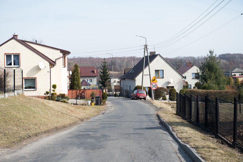 Rogów, ul. Wyzwolenia, gdzie doszło do wypadku