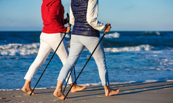 Nordic walking to same zalety! Odchudza, wzmacnia serce, obniża cholesterol