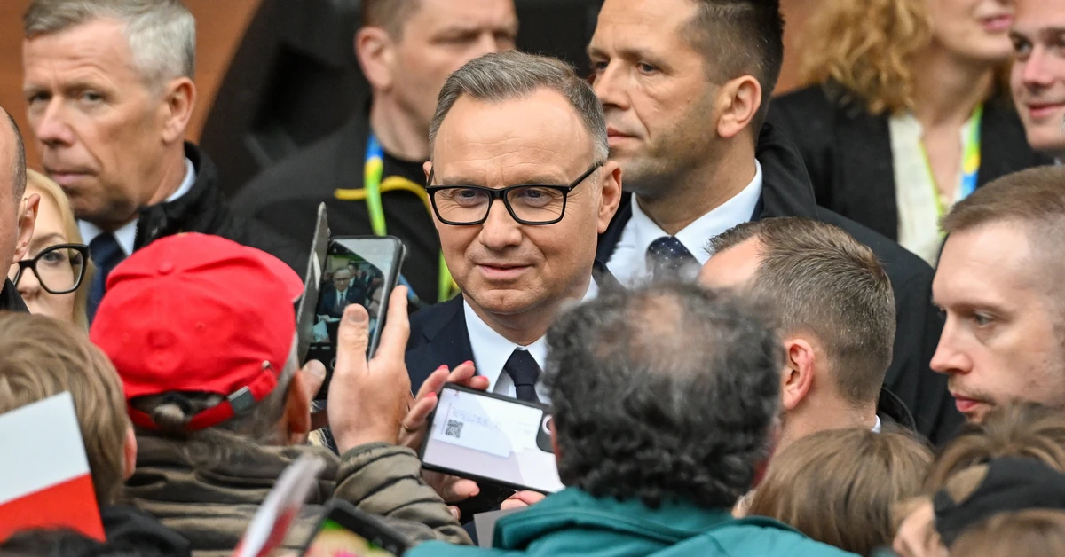 Boniek kpi z wypowiedzi prezydenta Dudy o ustawkach. "Ciekawiej byłoby przy kościele"