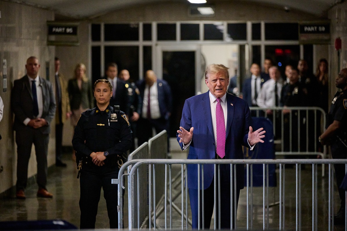 Wybór ławy przysięgłych ws. Donald Trump kontra Stormy Daniels.