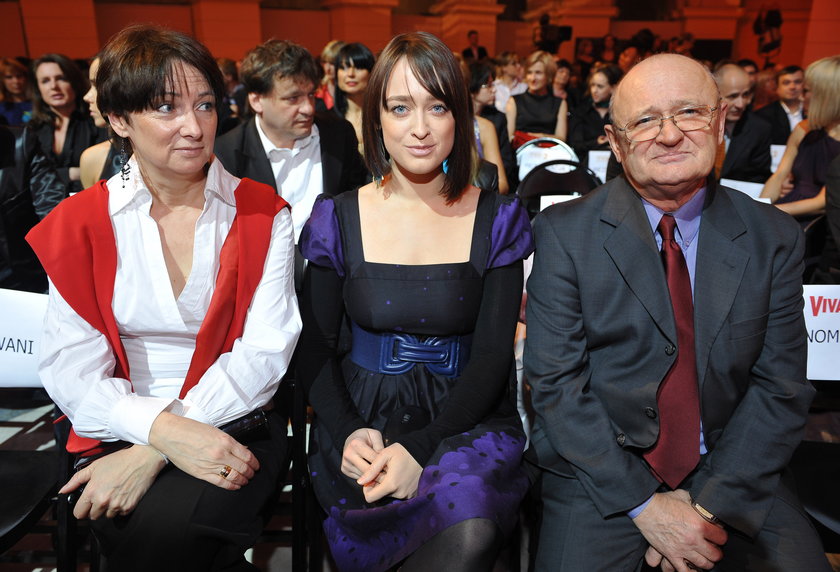 Matylda Damięcka z rodzicami