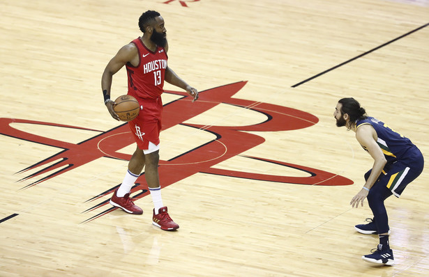 Liga NBA: Zwycięstwa faworytów. Bucks, Celtics i Rockets prowadzą już 2-0