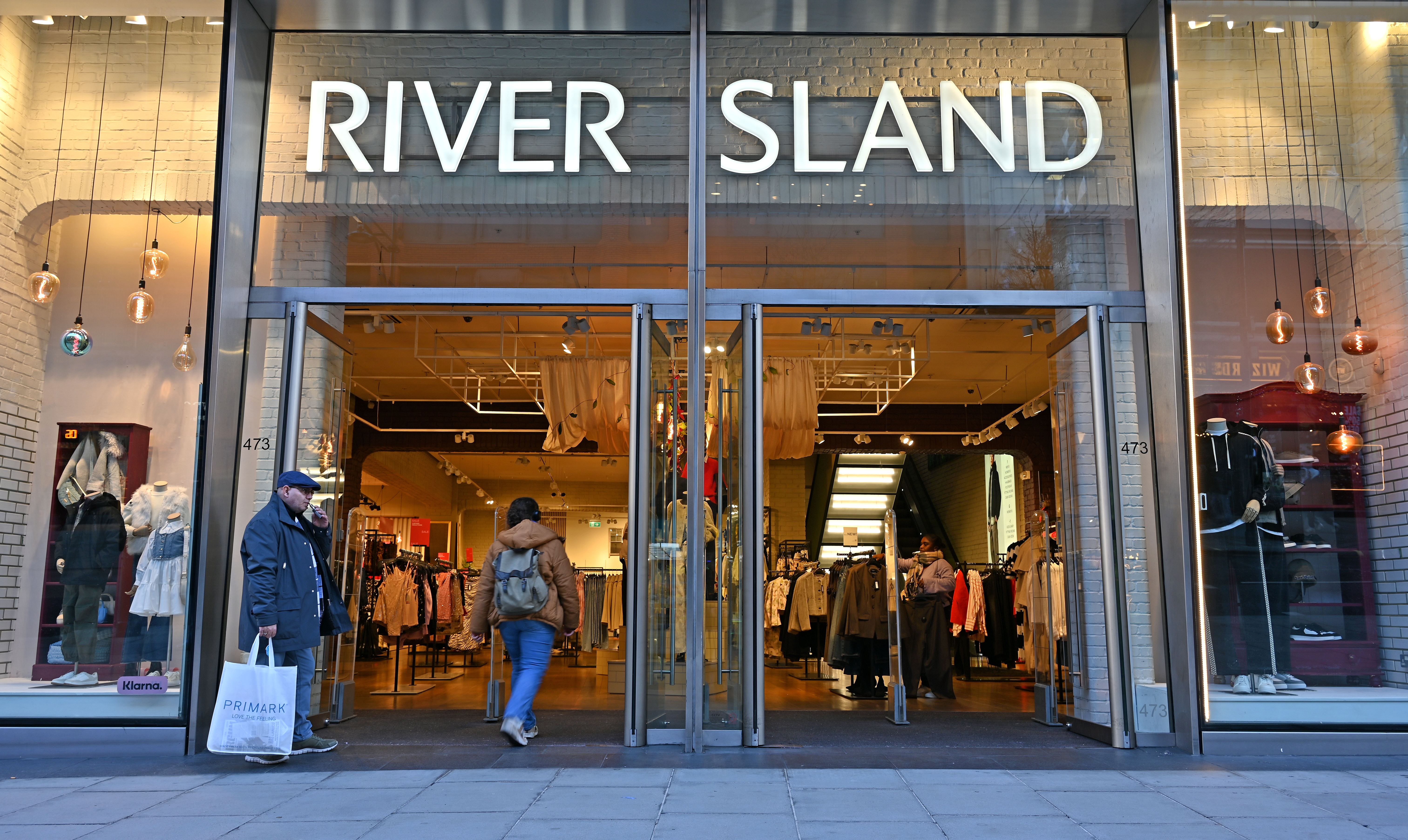River Island at risk of administration within weeks amid rescue efforts