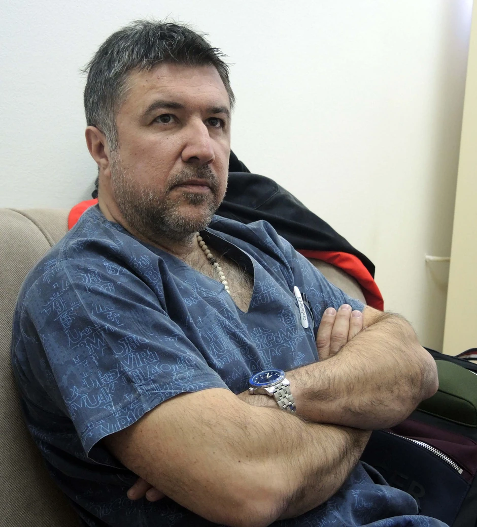 Operacija je bila ogroman rizik: Dr Vladislav Tripković, akušer koji je porodio Jelenu