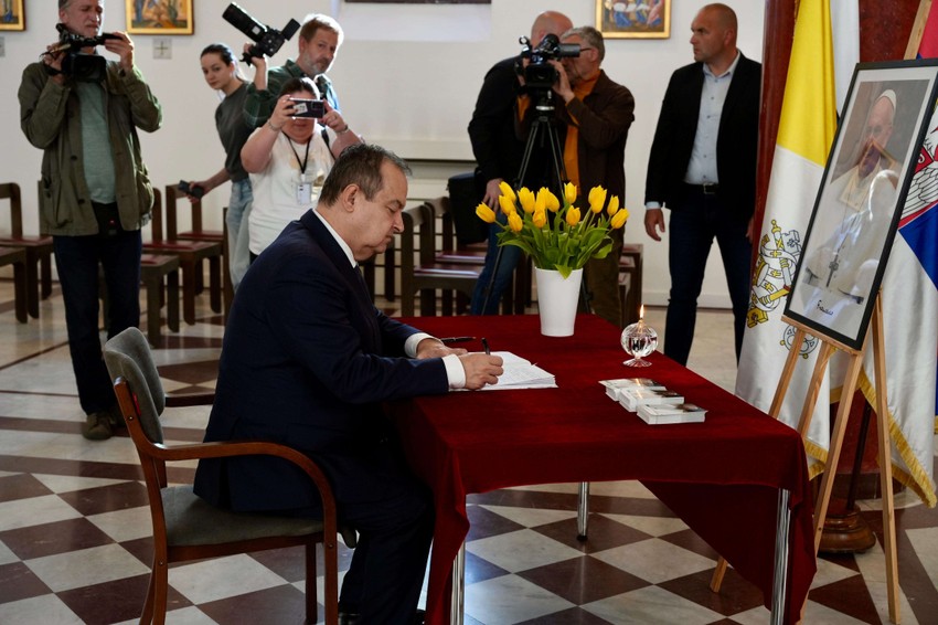 Ivica Dačić papa Franja