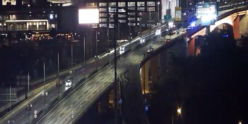 Policijski uviđaj na mostu nakon sukoba navijača