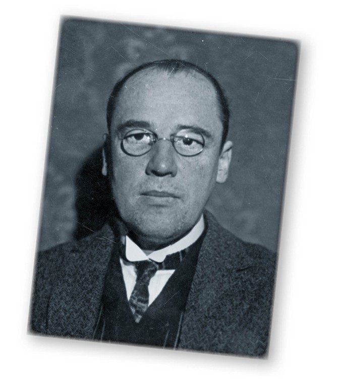 Wacław Sierpiński - matematyk, profesor Uniwersytetu Lwowskiego i Warszawskiego, członek Polskiej Akademii Umiejętności, 1928