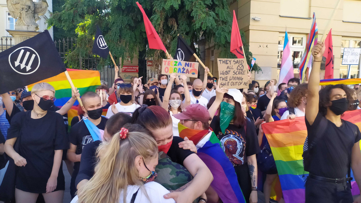 "Chcę lepszej Polski". Osoby LGBT+ chcą zmian, ruszyła wyjątkowa akcja