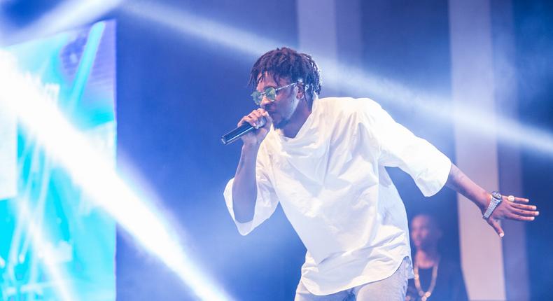 Runtown giving fans a show